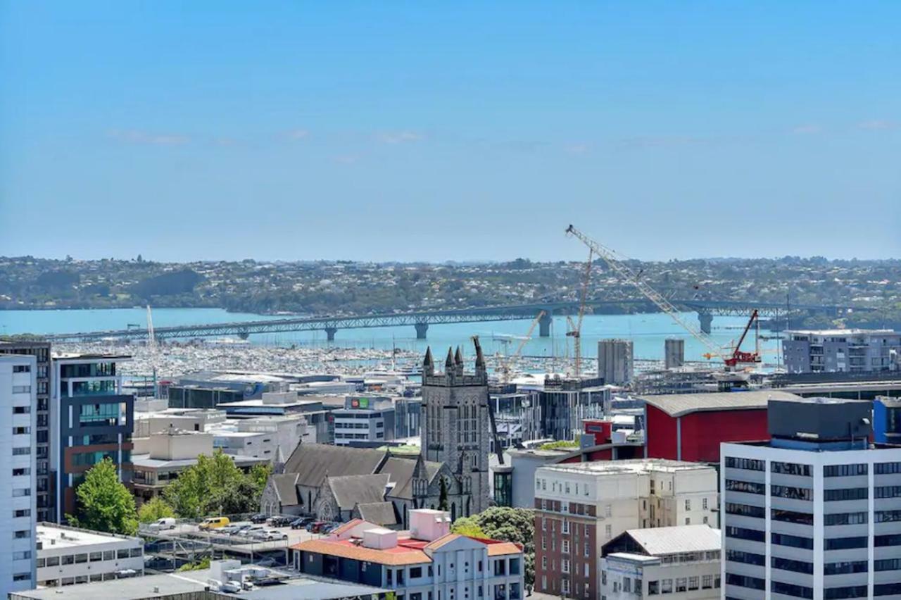 Apartment With Brilliant Views In Auckland Cbd Exterior photo